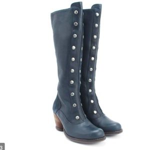 Fluevog Dallas boot in blue 8